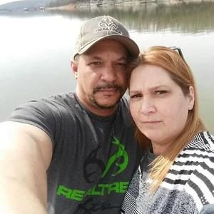 Meet your Posher, Troy